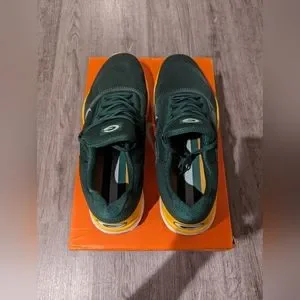 Nike | Shoes | Mens Size 8 Nike Free Trainer V7 Green Bay  display picture 1
